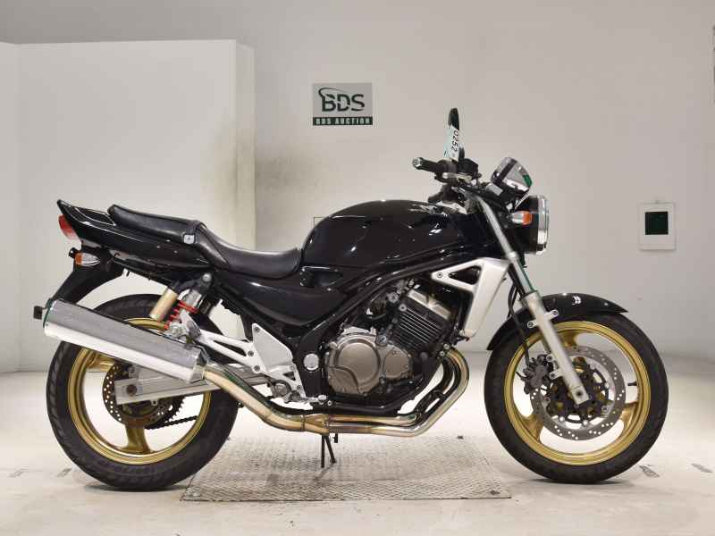 Kawasaki Balius ZR250