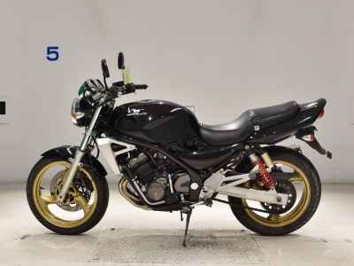 Kawasaki Balius ZR250