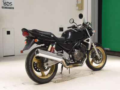 Kawasaki Balius ZR250