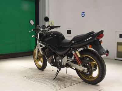 Kawasaki Balius ZR250