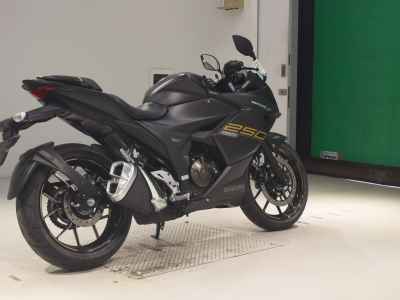 Suzuki Gixxer 250SF