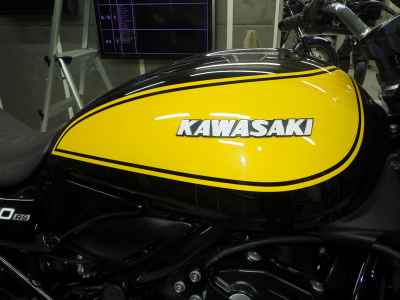 Kawasaki Z900RS 2023