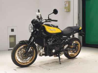 Kawasaki Z900RS 2023