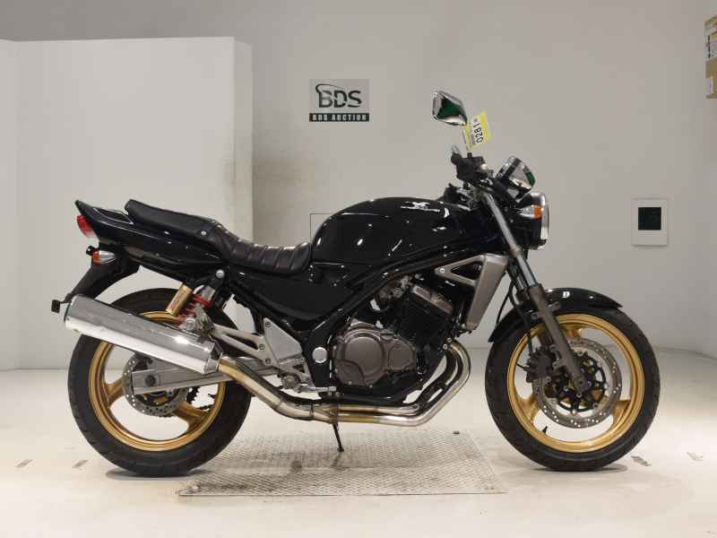 Kawasaki Balius ZR250