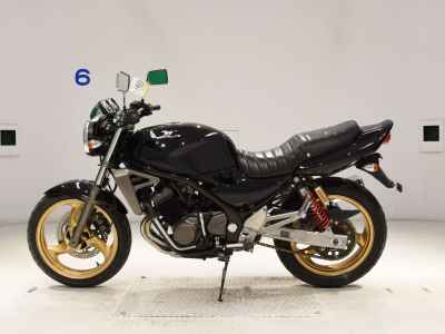 Kawasaki Balius ZR250