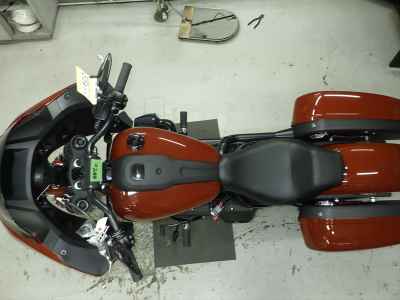 Harley-Davidson FXLRST1920 2024