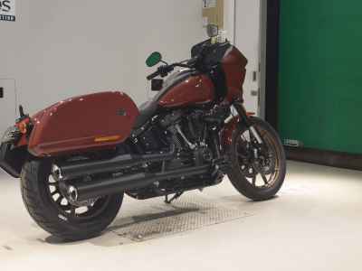 Harley-Davidson FXLRST1920 2024