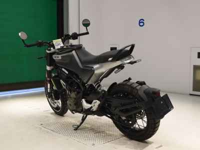 Husqvarna Svartpilen 401 2021