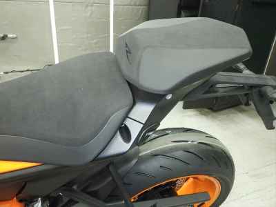 KTM 1290 Super Duke R 2023