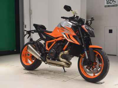 KTM 1290 Super Duke R 2023