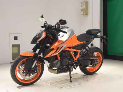 KTM 1290 Super Duke R 2023