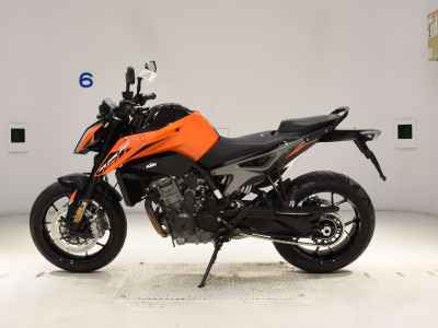 KTM 790 Duke 2023