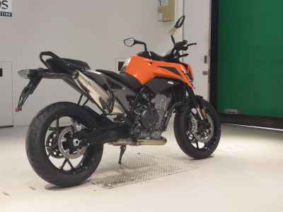 KTM 790 Duke 2023