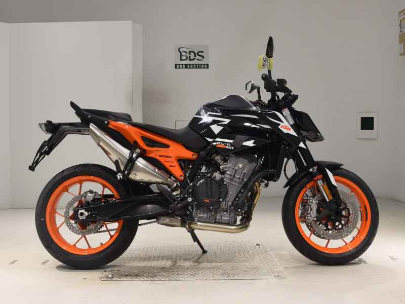 KTM 890 Duke GP 2023