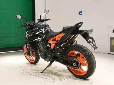 KTM 890 Duke GP 2023