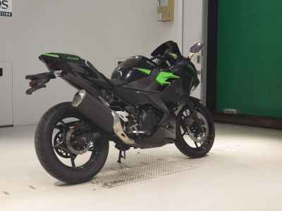 Kawasaki Ninja 400 2019
