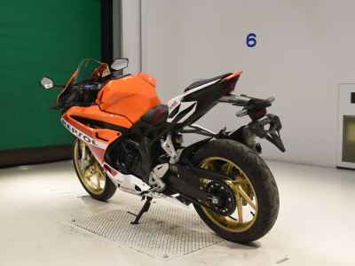 Honda CBR250RR 2023