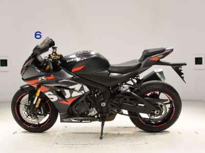 Suzuki GSX-R1000 2023