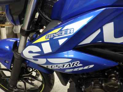 Suzuki Gixxer 250SF