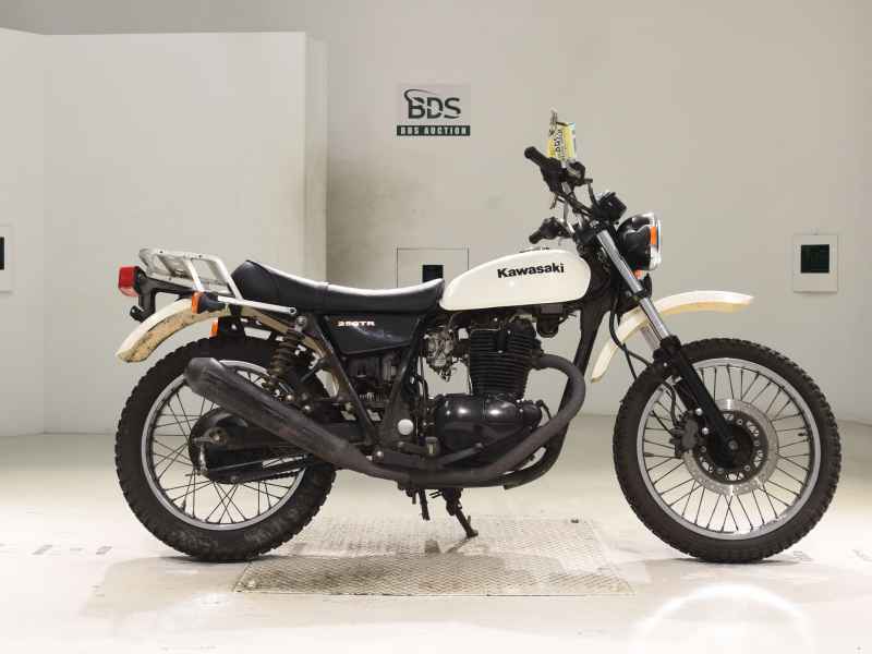 Kawasaki 250TR