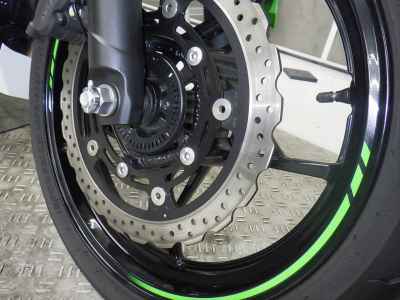Kawasaki Ninja 400 2022