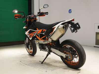 KTM 690 SMC R 2014