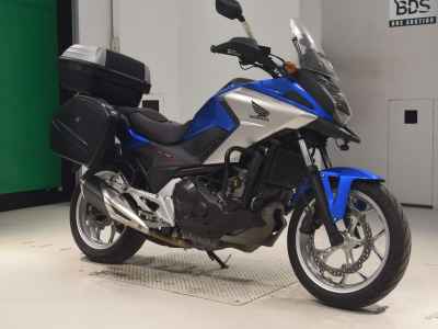 Honda NC750X 2016