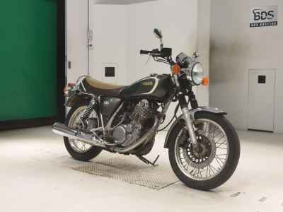 Yamaha SR400 2016