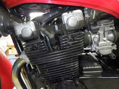 Kawasaki GPZ400 2025