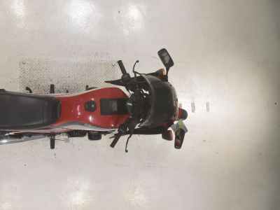 Kawasaki GPZ400 2025