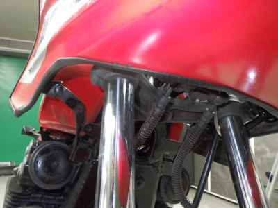 Kawasaki GPZ400 2025