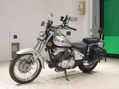 Suzuki Intruder 250LC