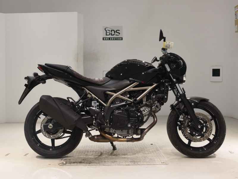 Suzuki SV650X 2023