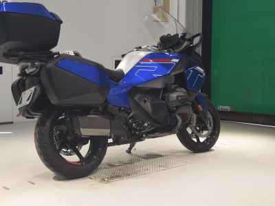 BMW R1300RT ASA 2025