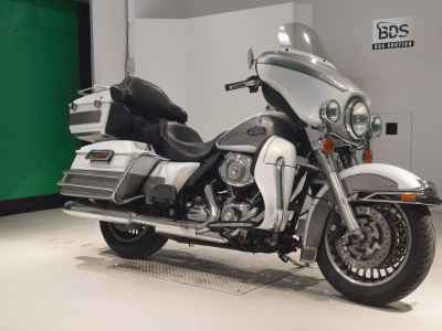 Harley-Davidson Electra Glide FLHTCU1580 2008