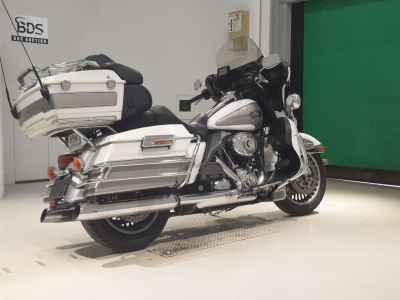 Harley-Davidson Electra Glide FLHTCU1580 2008