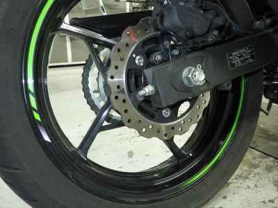 Kawasaki Ninja 400 2025