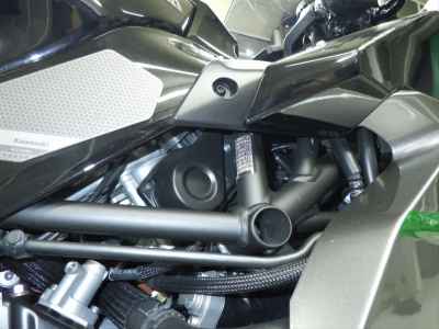 Kawasaki Ninja H2 SX 2024