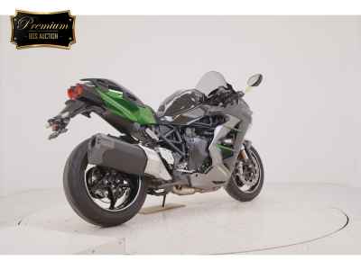 Kawasaki Ninja H2 SX 2024