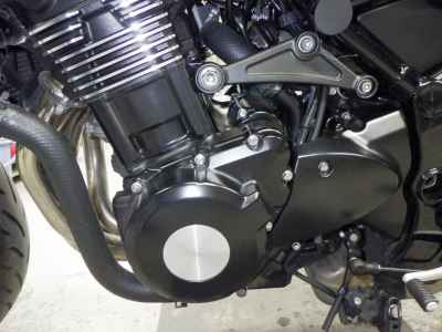 Kawasaki Z900RS 2024