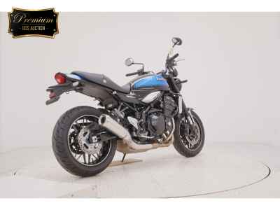 Kawasaki Z900RS 2024