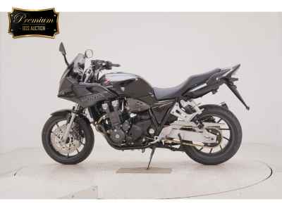 Honda CB1300 Super Boldor 2025