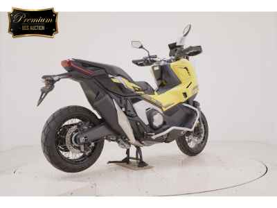 Honda X-Adv 750 2025