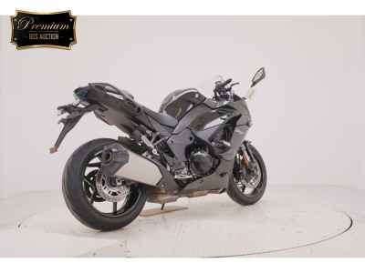 Kawasaki Ninja 1100SX