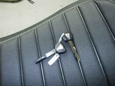 Kawasaki Z900RS Cafe 2025