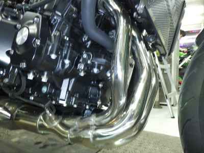 Kawasaki Z900RS 2025