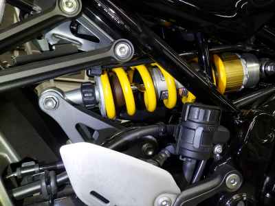 Kawasaki Z900RS SE 2023