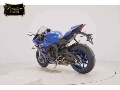Yamaha YZF-R1 2025