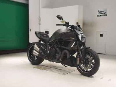 Ducati Diavel 2015