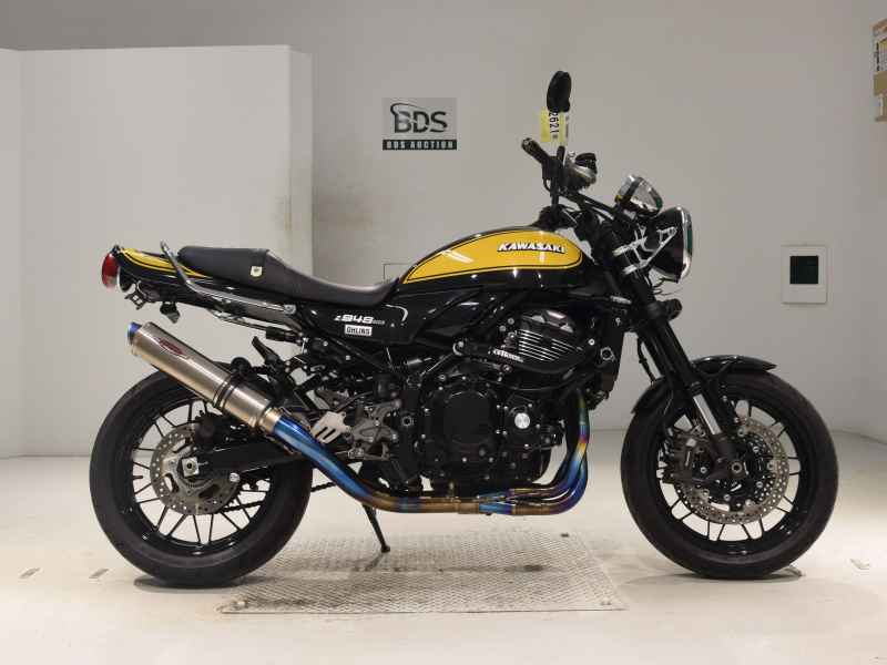 Kawasaki Z900RS 2021